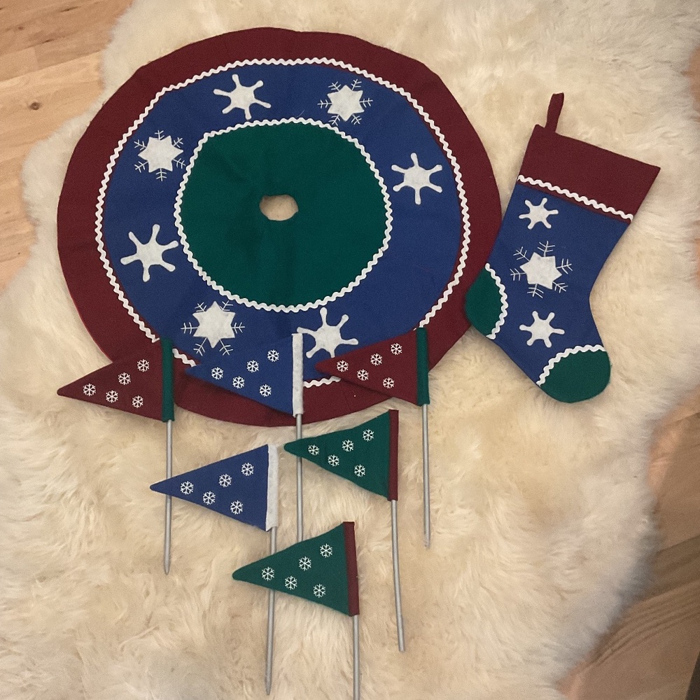 Frontgate Tree Skirt Stocking Flags